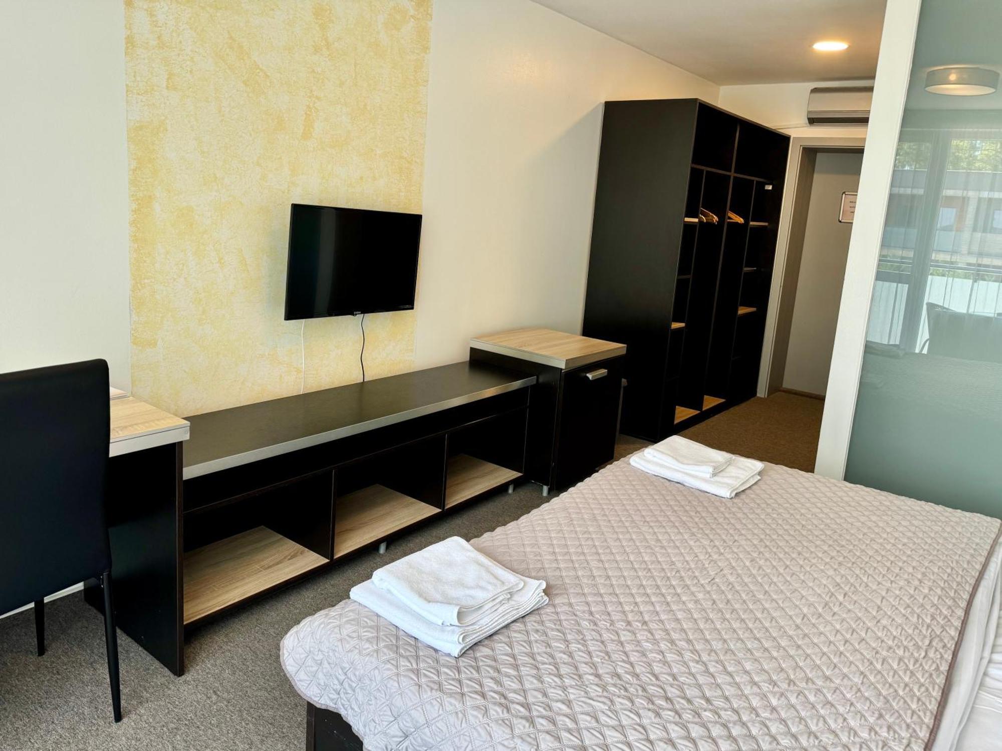 Termaly Male Bielice Hotell Partizánske Exteriör bild